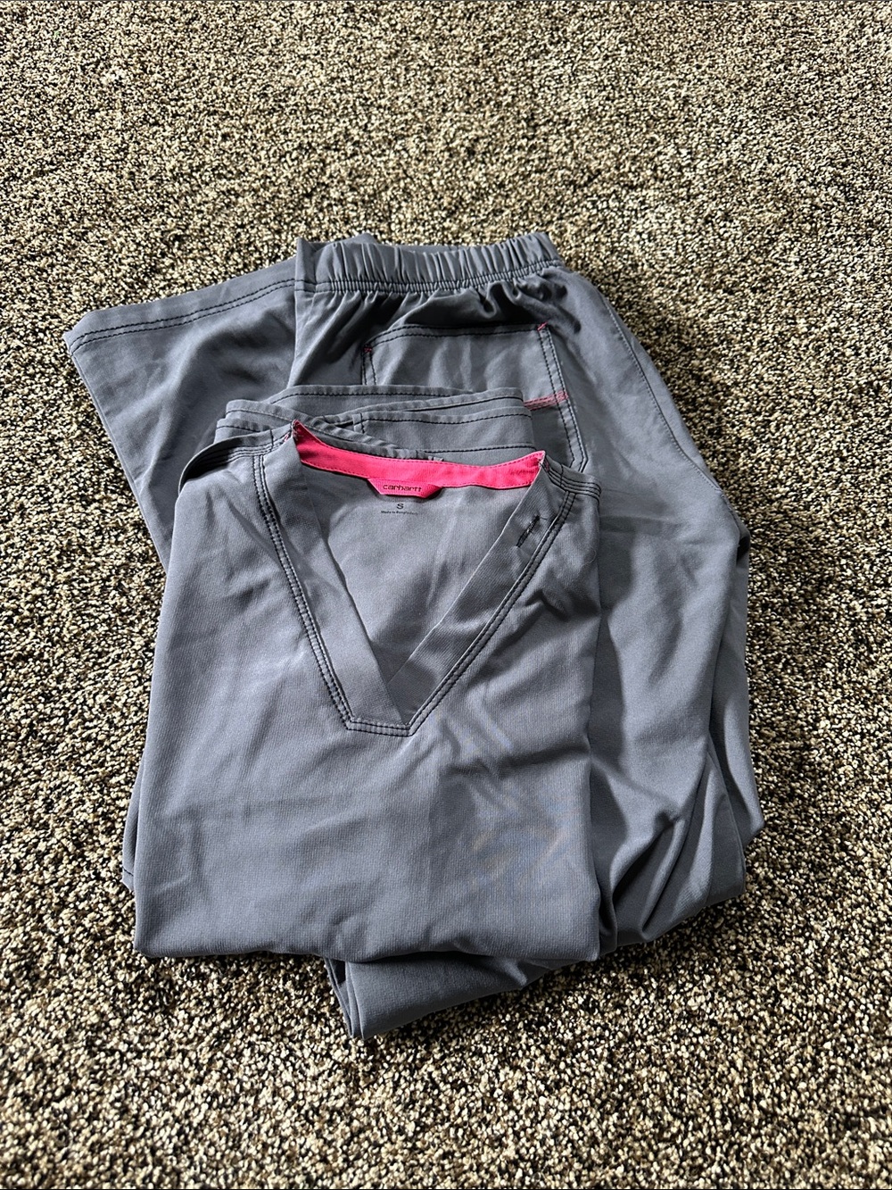 Carhartt scrub set